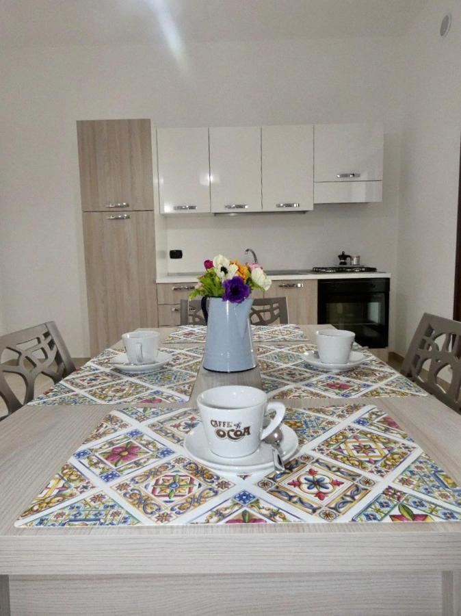 B&B La Piazzetta Fragagnano ภายนอก รูปภาพ